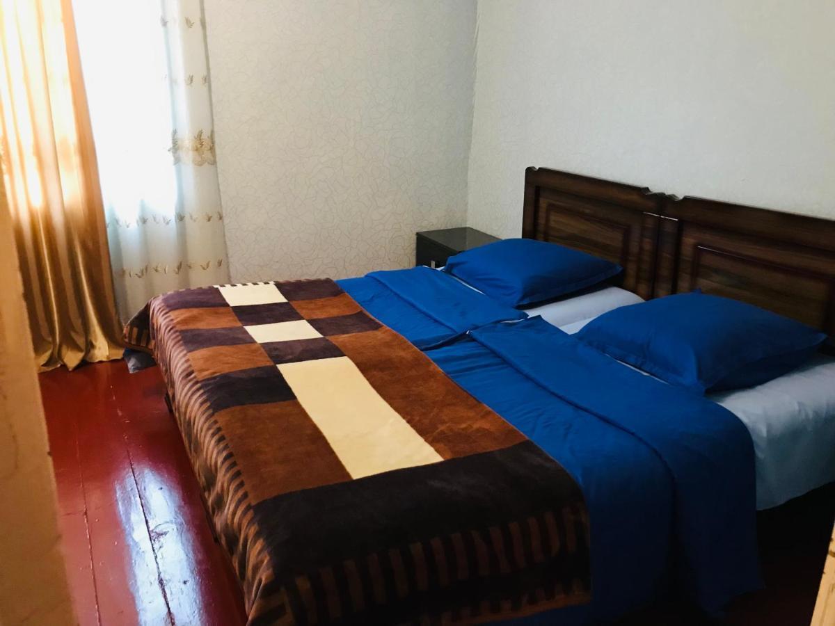 Butichi Guest House Chiatura Exterior foto